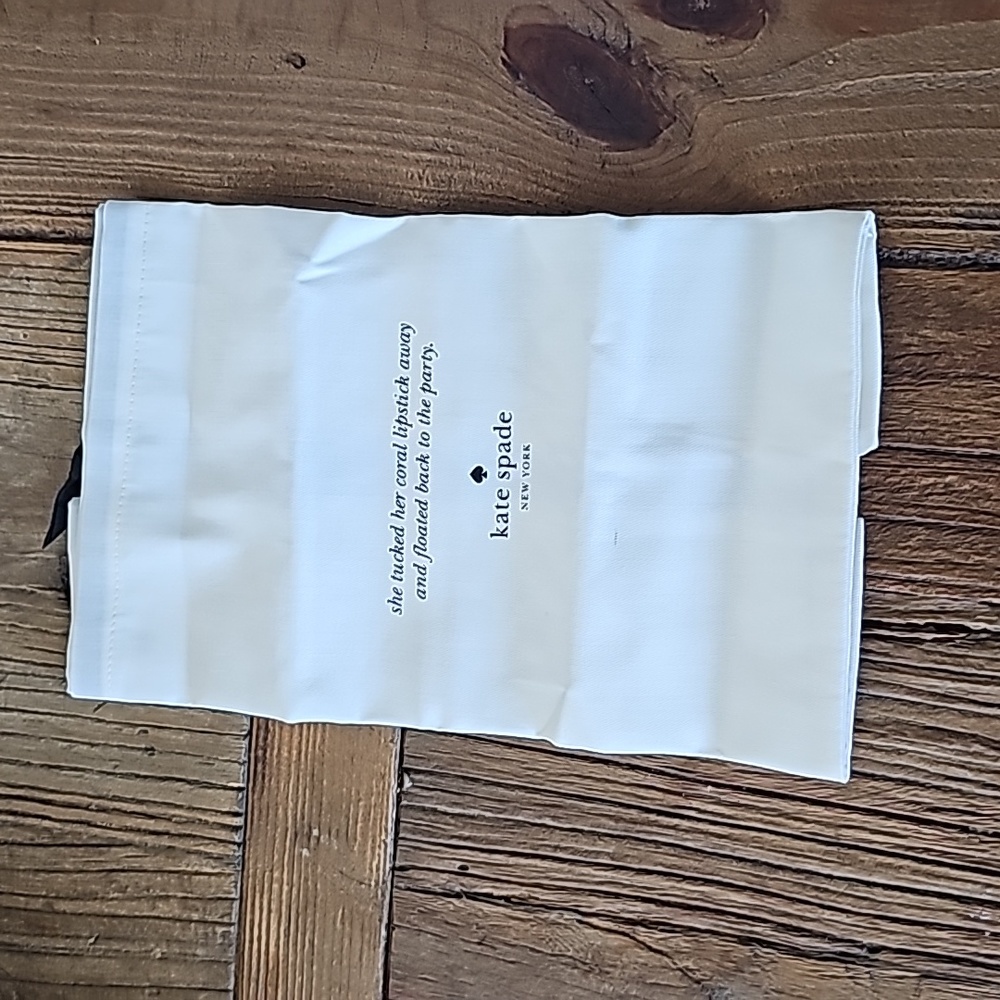 Kate Spade clutch - Picture 3 of 3